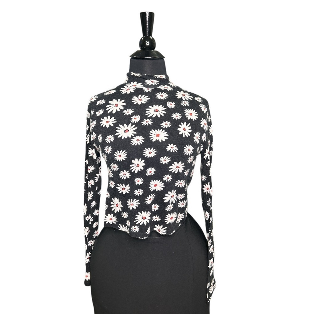 Mind Code Flower Crop Top